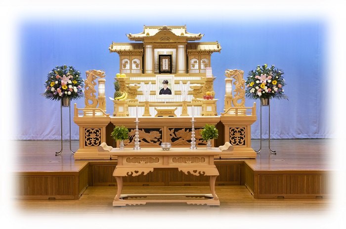 白木祭壇