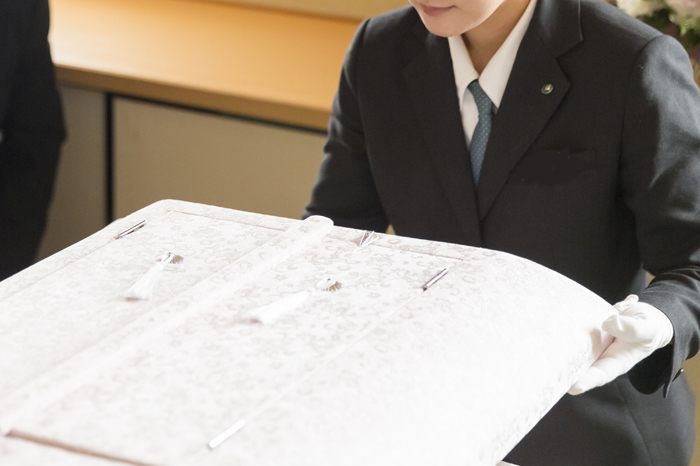 納棺とは
